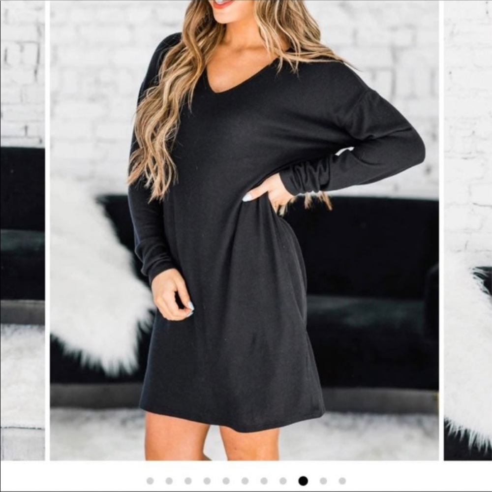 Nine Britton Fuzzy Black V-neck Dress